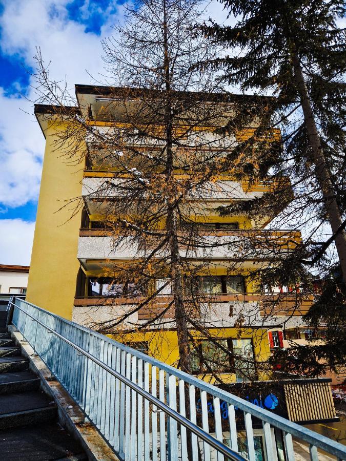 Fewo's Und Apartment's Schoeneck * Davos