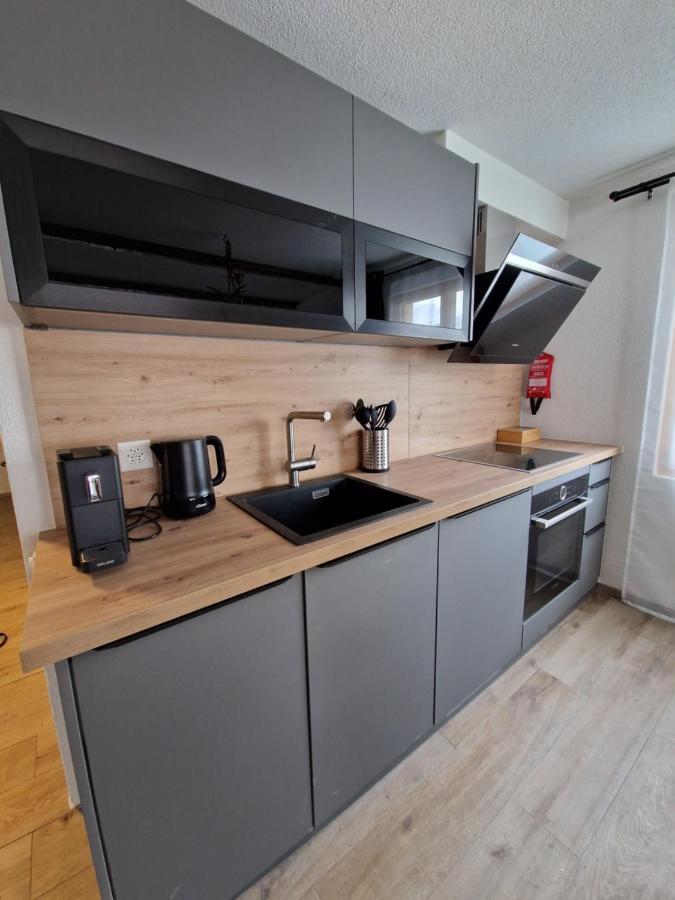 Fewo's Und Apartment's Schoeneck Appartement